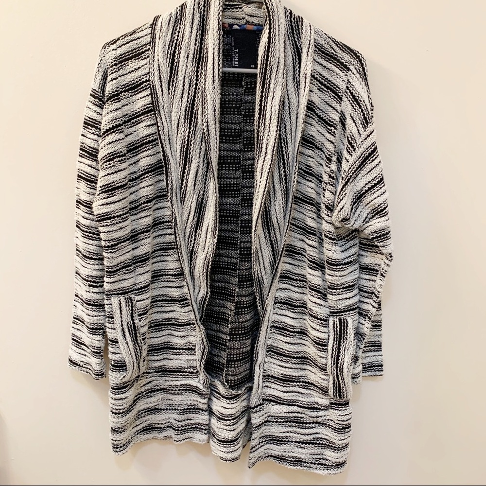 DOLAN | Anthro “T-Shirt” Collection Knit Cardigan